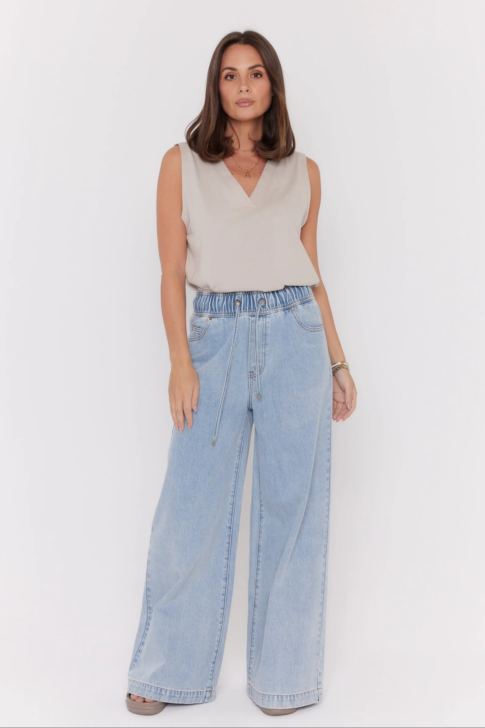 CASEY Jeans Light Blue Wash Denim - Image 13