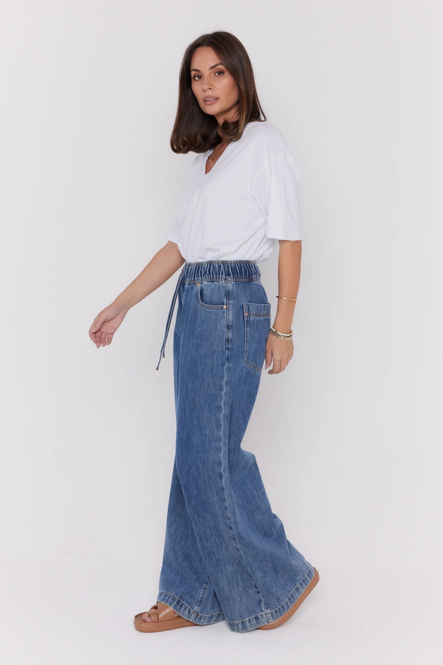 CASEY Jeans Mid Blue Wash Denim - Image 11