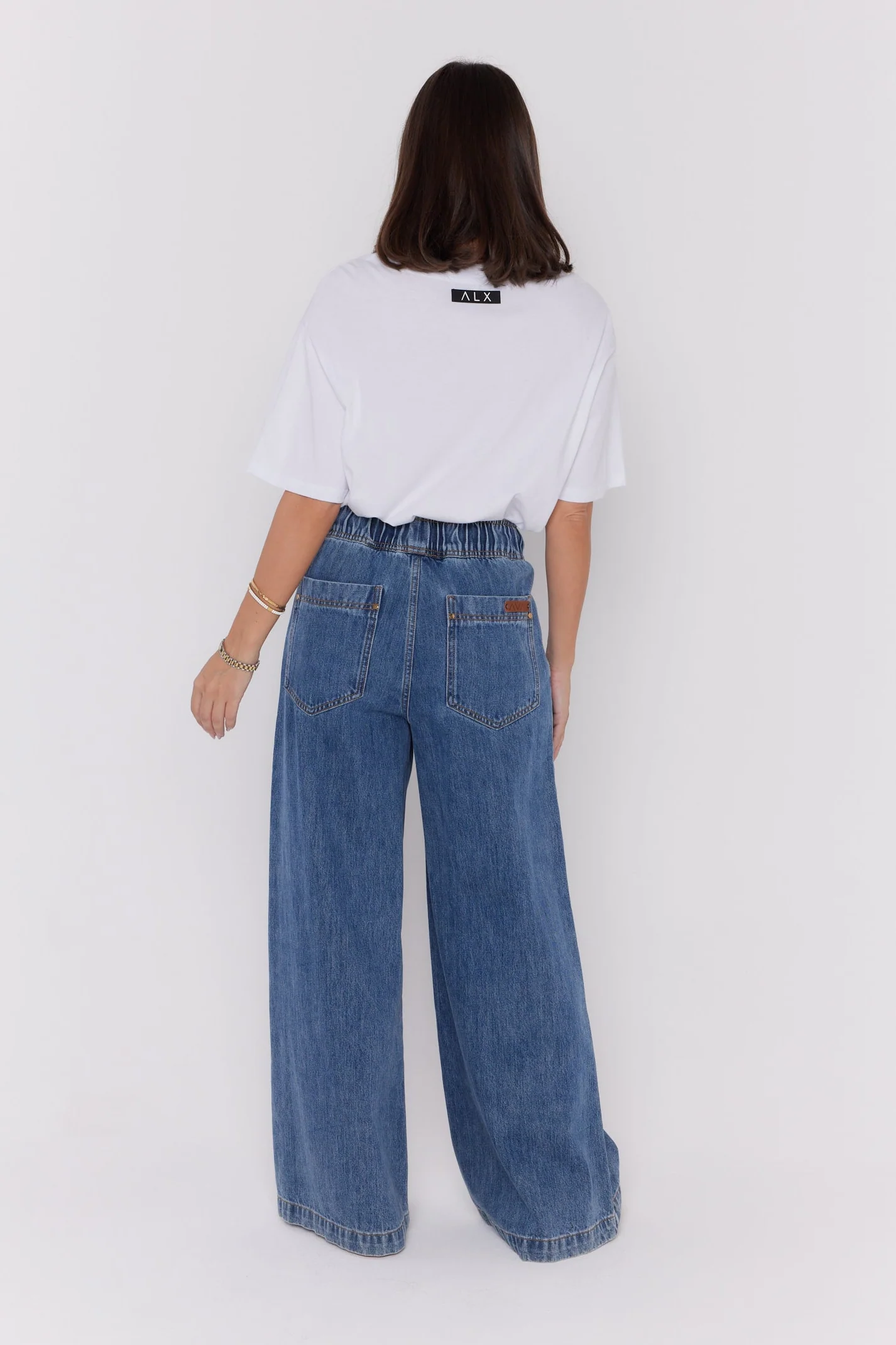 CASEY Jeans Mid Blue Wash Denim - Image 12