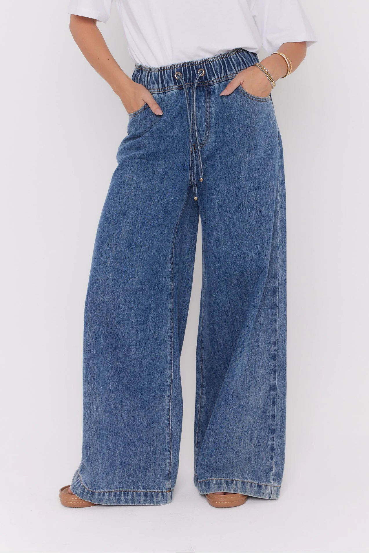 CASEY Jeans Mid Blue Wash Denim - Image 8