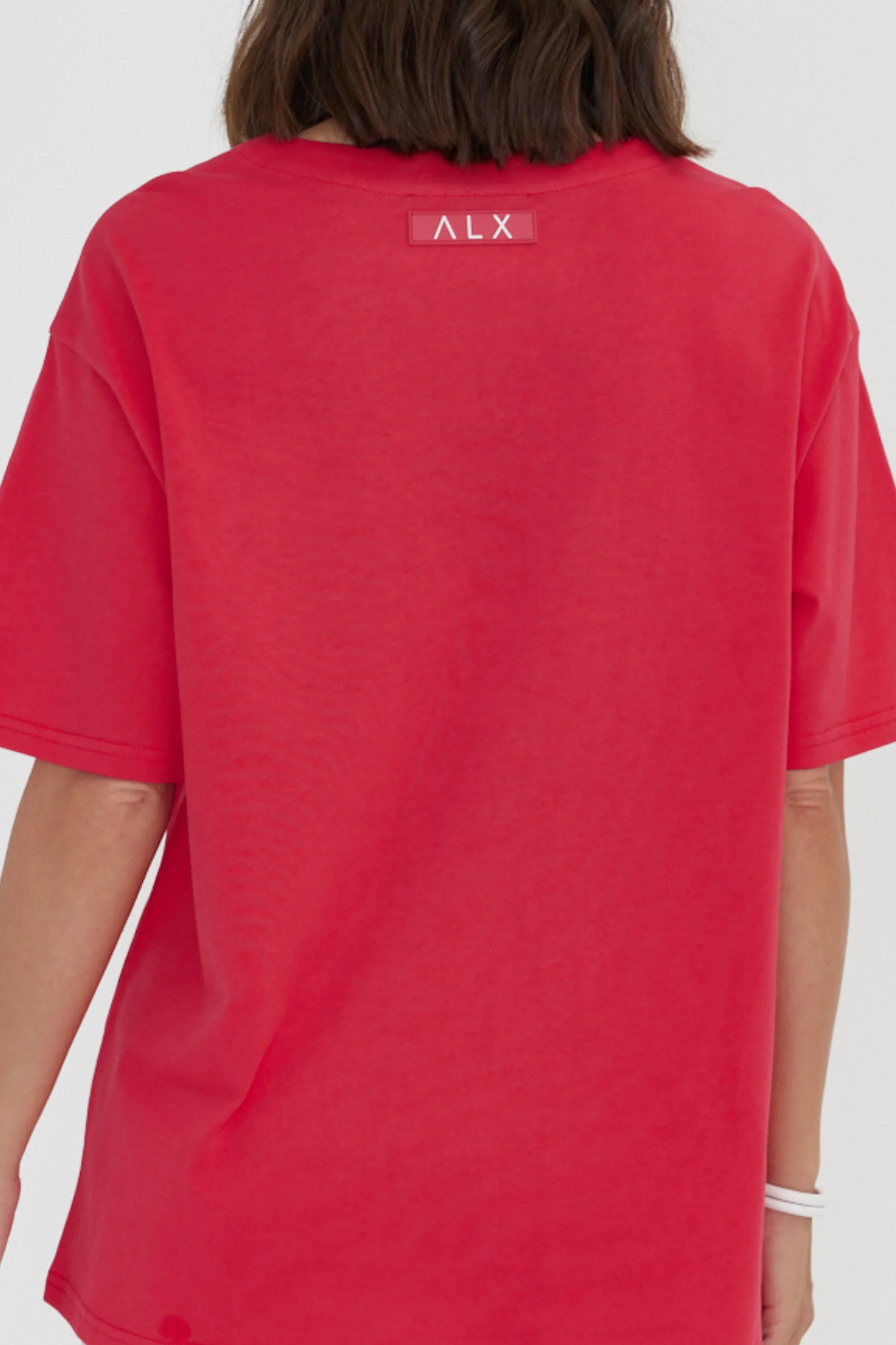 NIX V-Neck T-Shirt Strawberry Red - Image 6