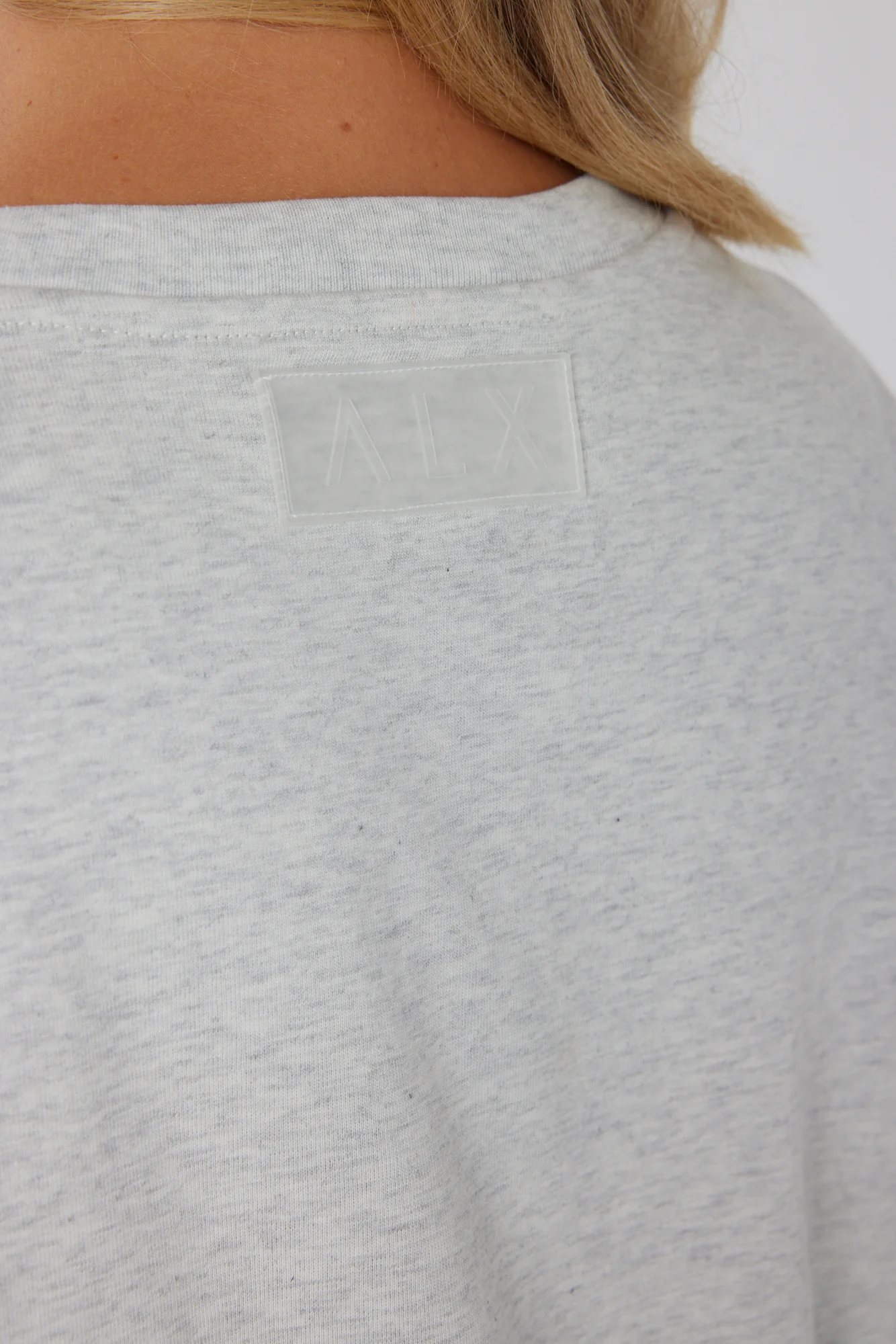 ZURI T-Shirt Grey Marle - Image 11